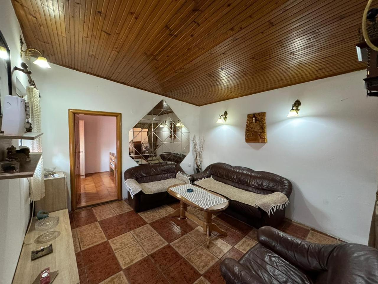 Vlado Apartments Podgorica Bagian luar foto